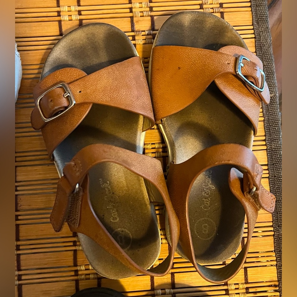 Bundle of 3 Pair of Girls Toddler Size 8 Shoes, Gently Used - Picture 3 of 5